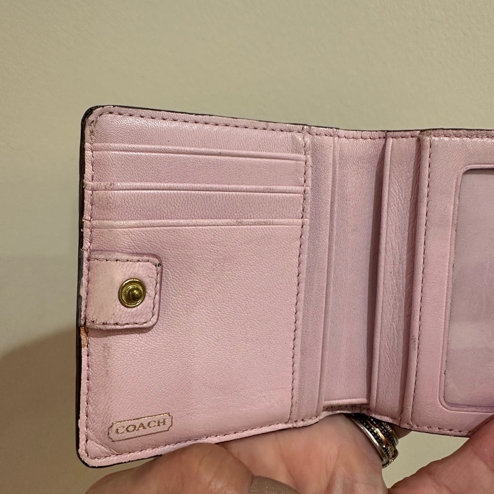 Coach Signature Mini Wallet - Picture 8 of 8